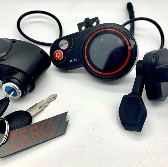 ZERO-Throttle-LCD-Electric-Scooter-Accessories-London-Personal-Electric-Transport-London-UK